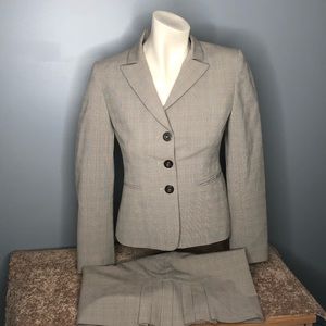 Tahari Arthur S. Levine Tan Suit Skirt Set 0P